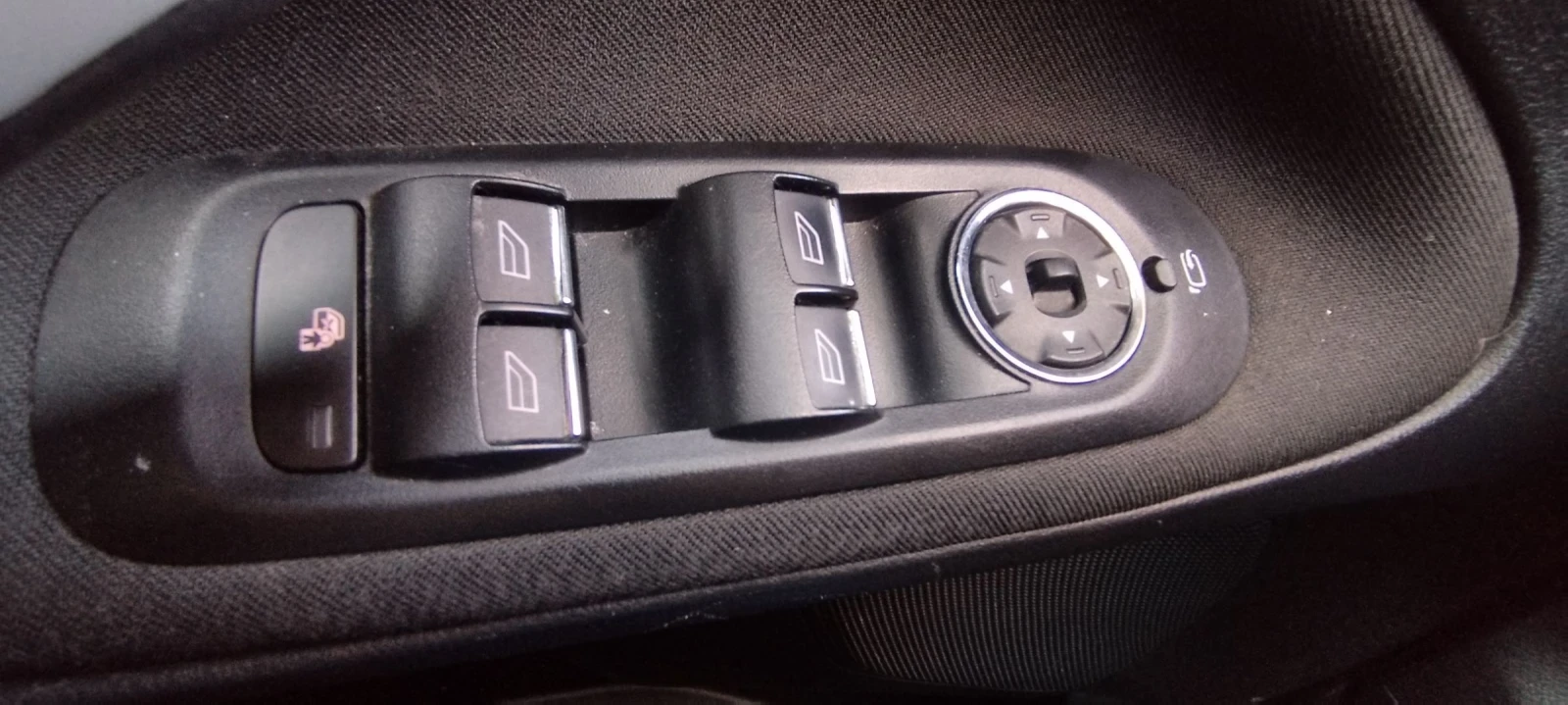 Ford S-Max 2.0 CDTI Titanium  | Mobile.bg   16