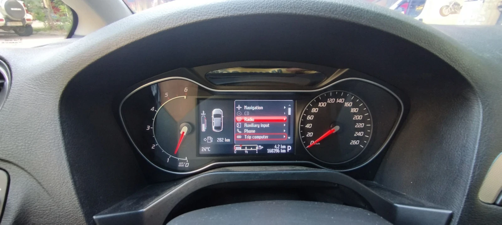 Ford S-Max 2.0 CDTI Titanium  - изображение 9