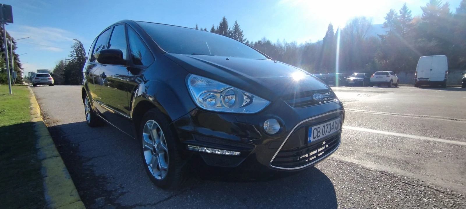 Ford S-Max 2.0 CDTI Titanium  - изображение 2