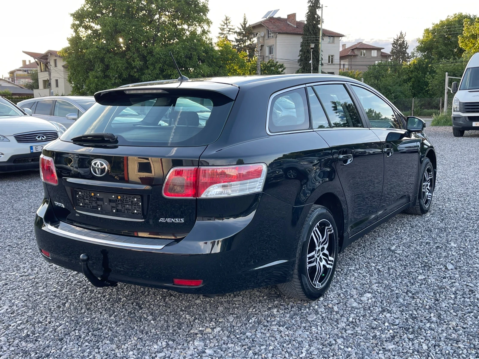 Toyota Avensis 1.8 VVTI Бензин, 147 Hp, 2 комплекта гуми с джанти - изображение 7