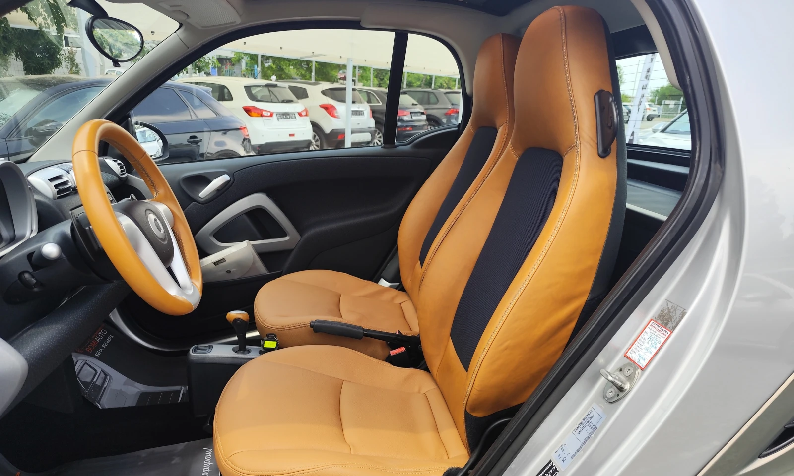 Smart Fortwo 1.0i* АВТОМАТИК* КОЖА*  - изображение 7