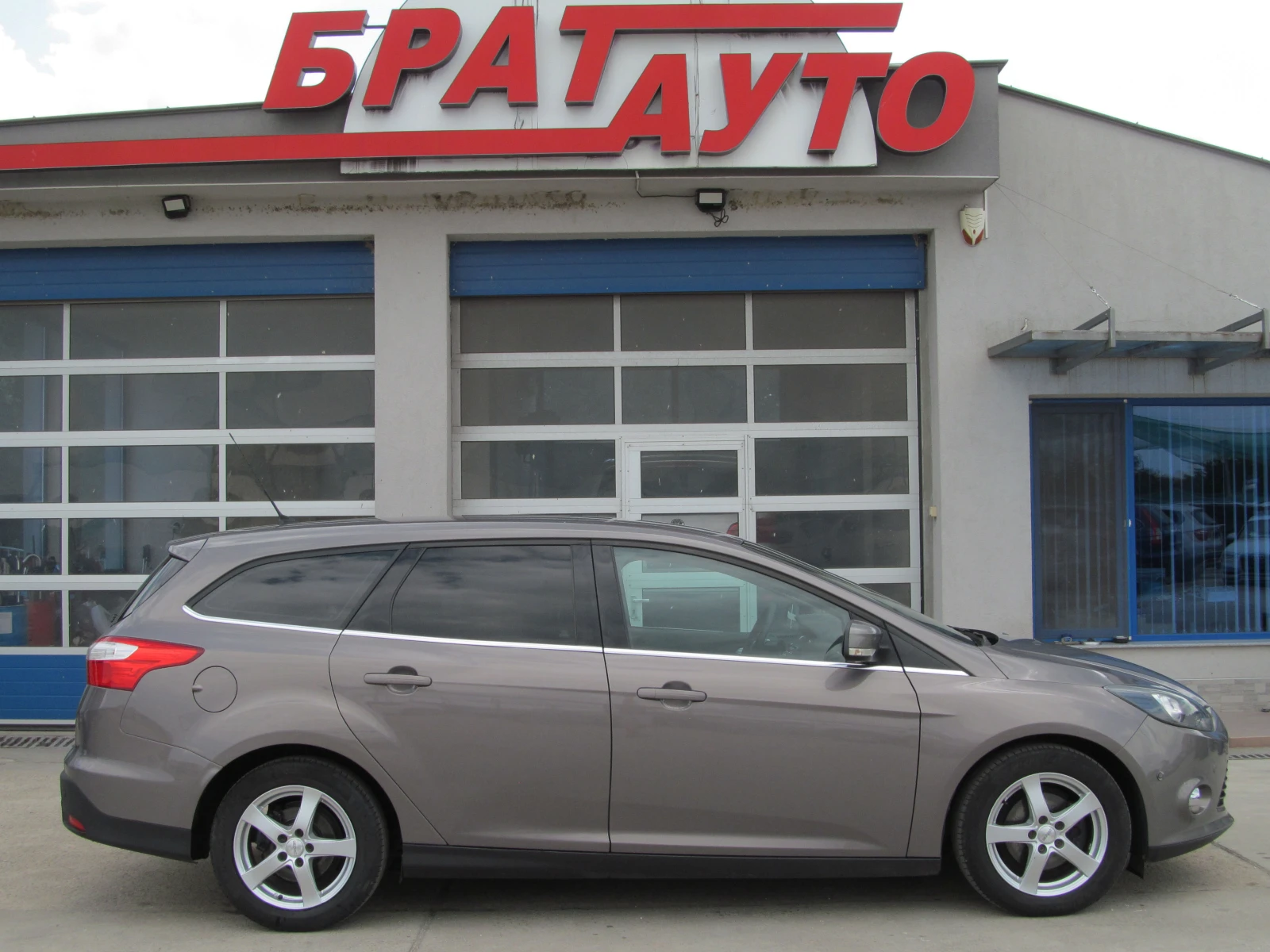 Ford Focus 1.6TDCI/TITANIUM - изображение 6