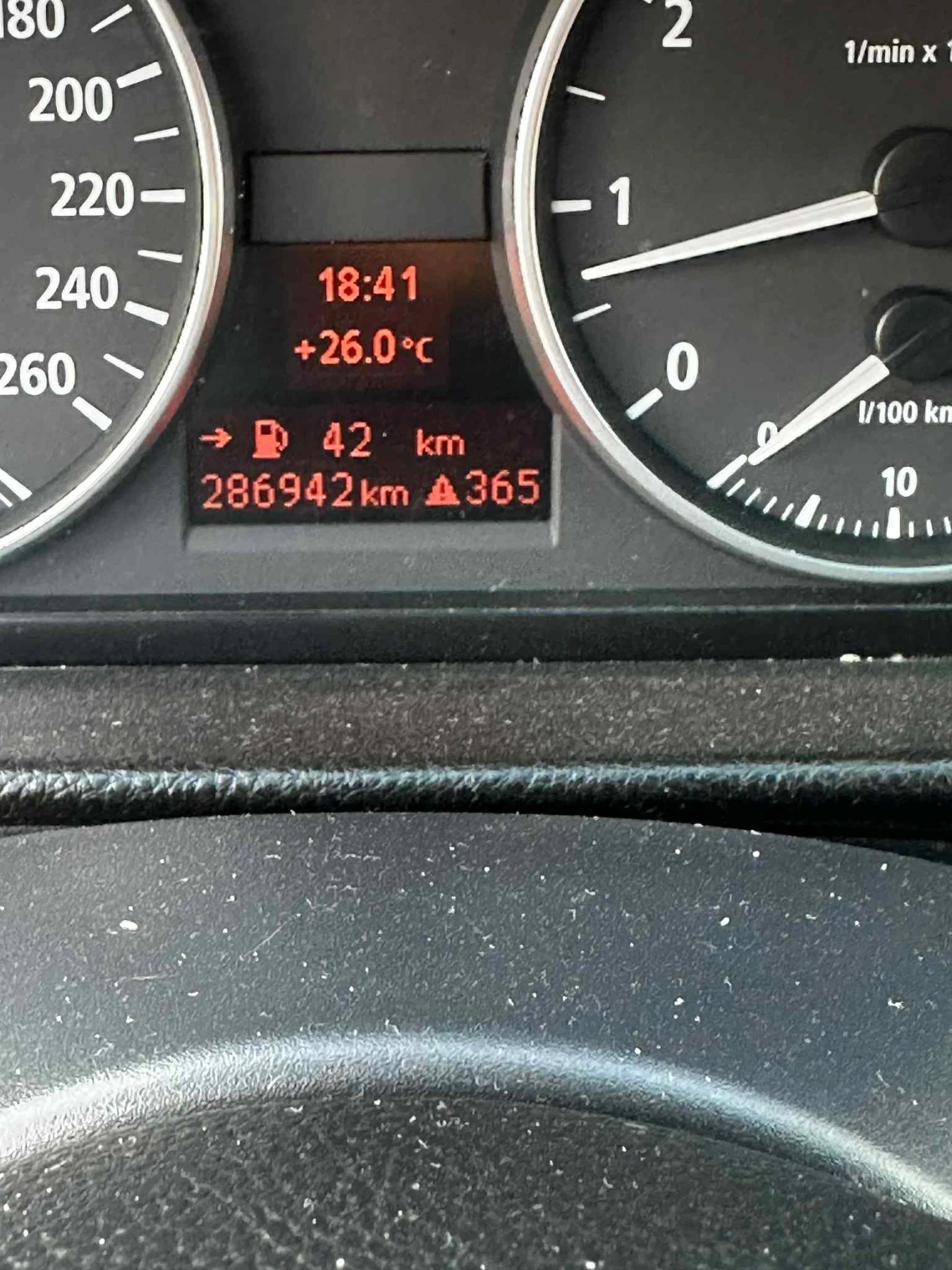 BMW 320  - изображение 6