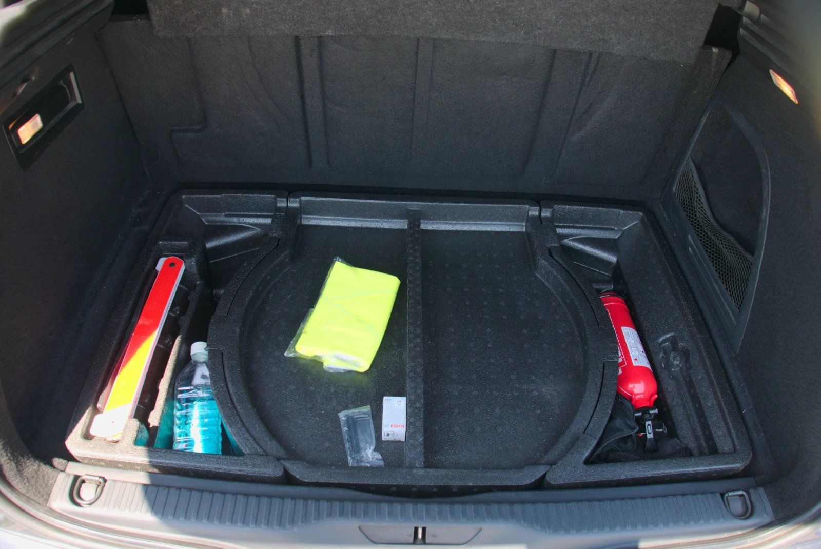 Citroen C4 Picasso 1.6 e-HDi Exclusive - изображение 10