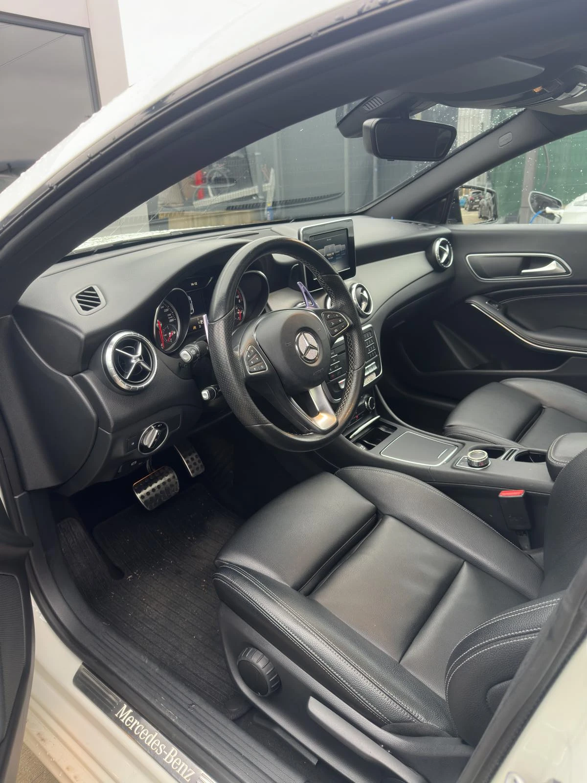 Mercedes-Benz CLA 200 200CDI/FACELIFT/DYNAMIC/PANO/CARPLAY/CAMERA | Mobile.bg   9
