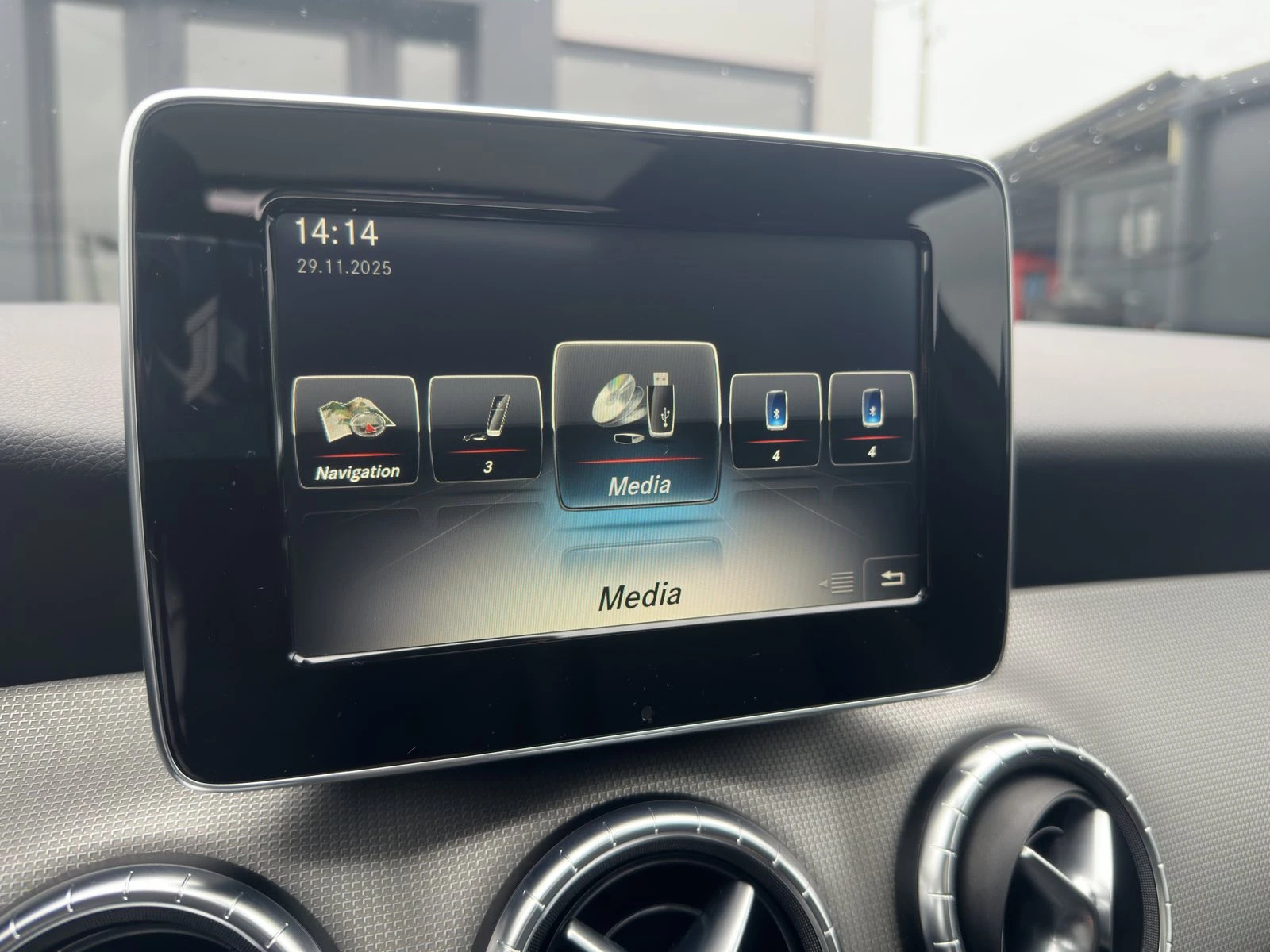Mercedes-Benz CLA 200 200CDI/FACELIFT/DYNAMIC/PANO/CARPLAY/CAMERA | Mobile.bg   17