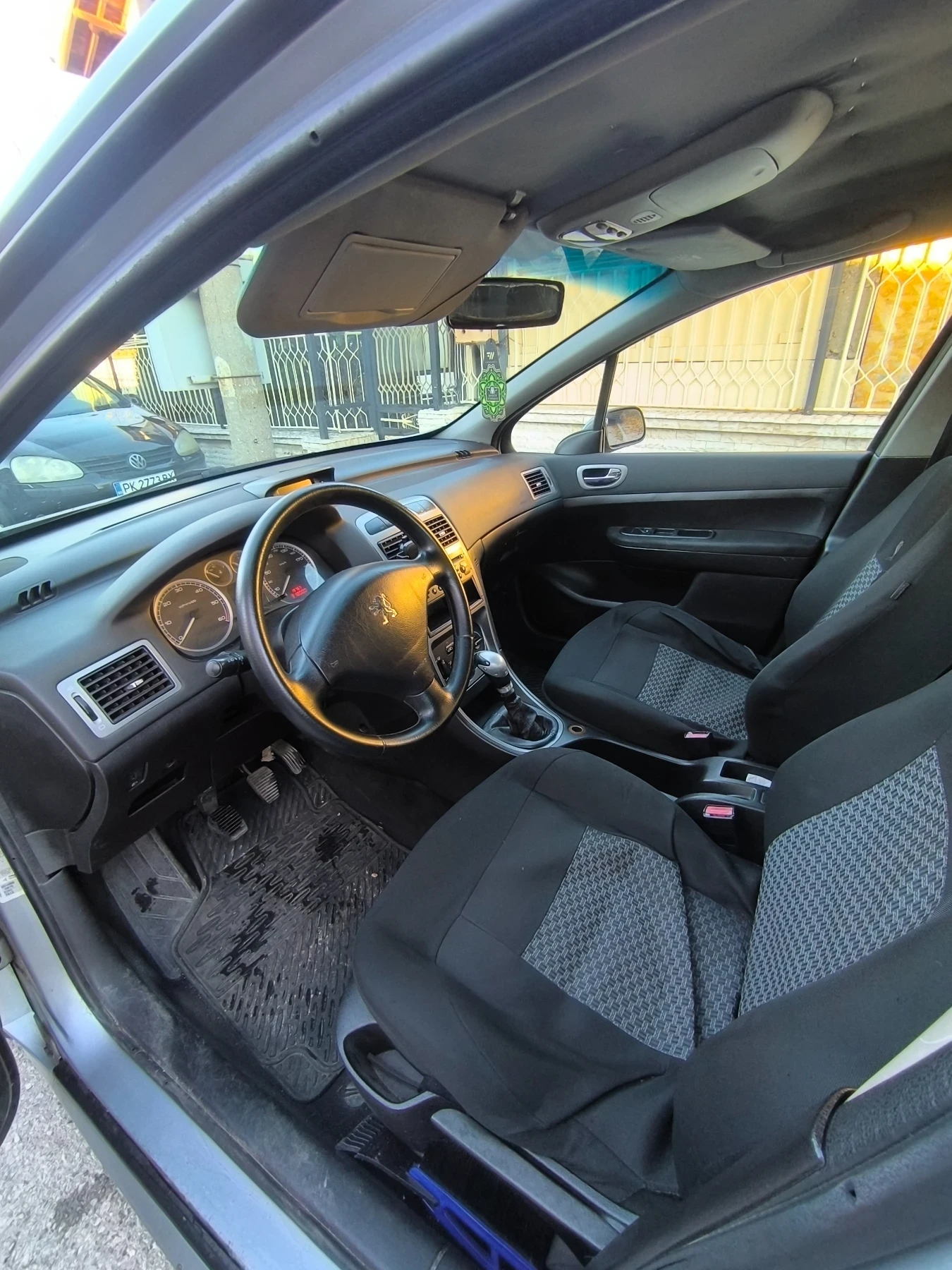 Peugeot 307 2.0 HDI 110 - изображение 5