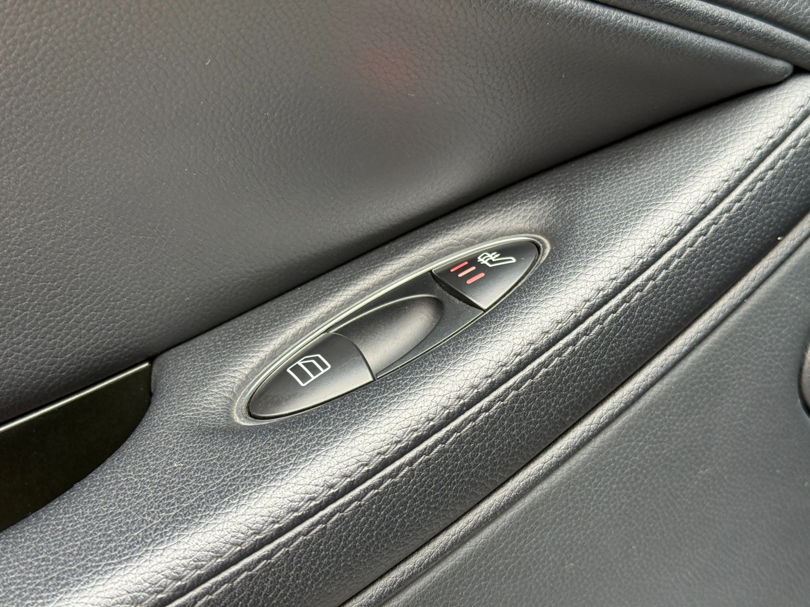 Mercedes-Benz CLS 500 280, снимка 15 - Автомобили и джипове - 53466440