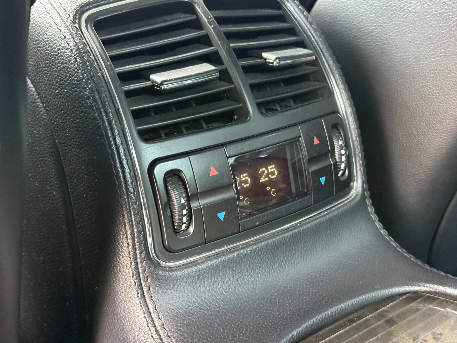 Mercedes-Benz CLS 500 280, снимка 14 - Автомобили и джипове - 53466440