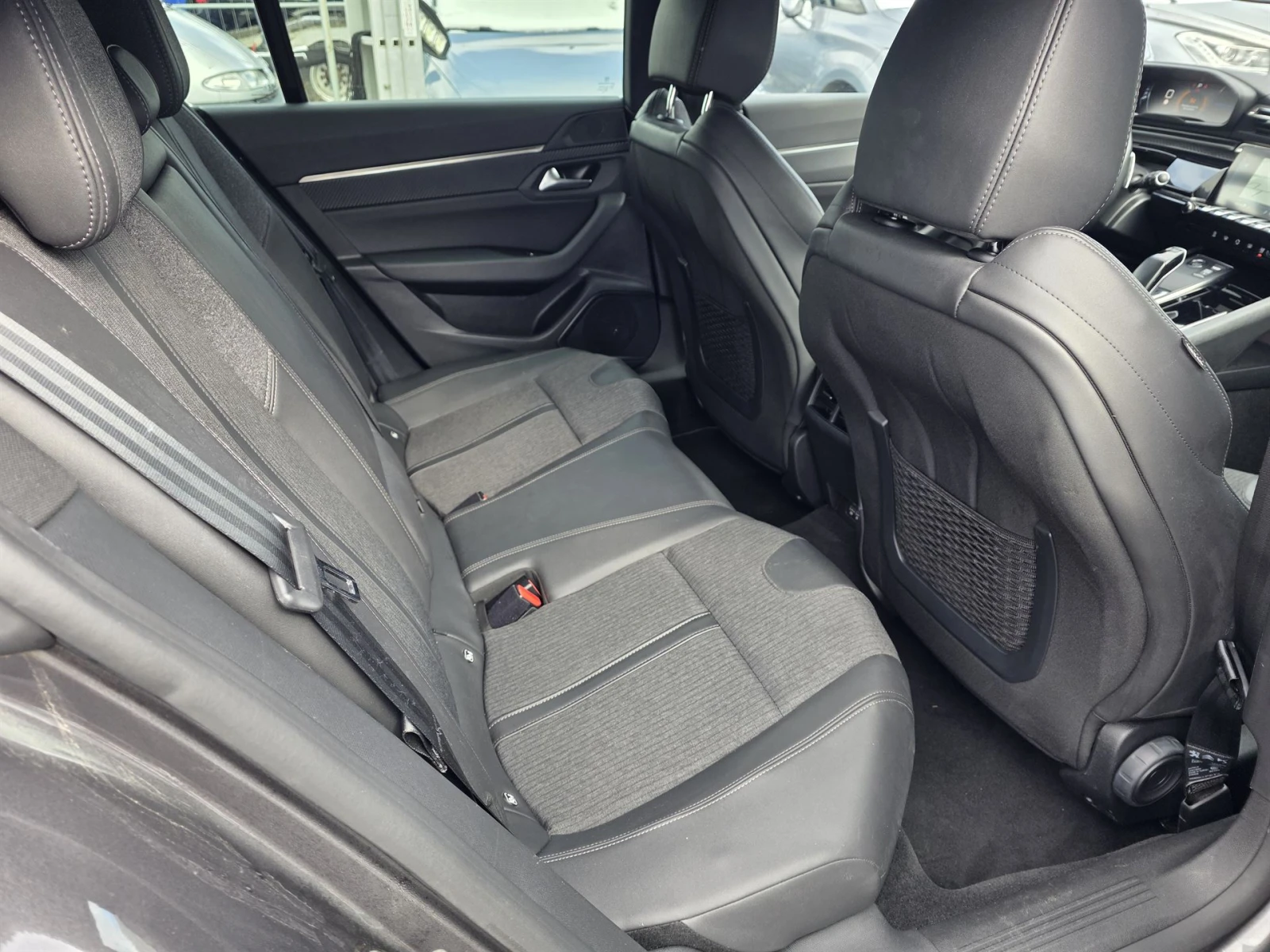 Peugeot 508 1.2 PureTech Allure Pack ЕАТ8 - изображение 6