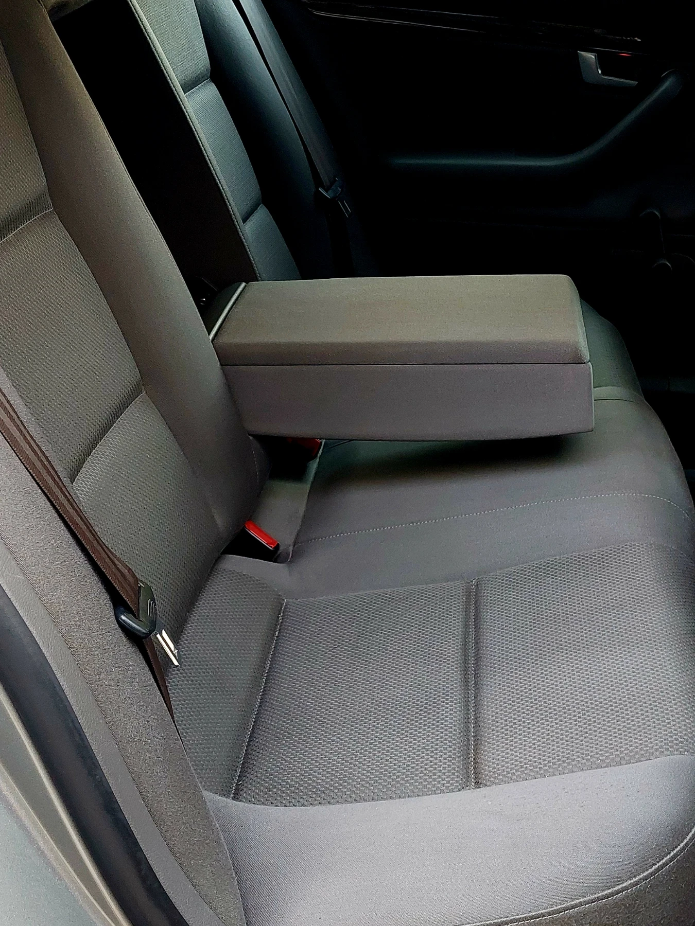 Audi A4 1.8t, 163кс, 1BE окачване, ревизир. двигател, ГТП4, снимка 5 - Автомобили и джипове - 53728122