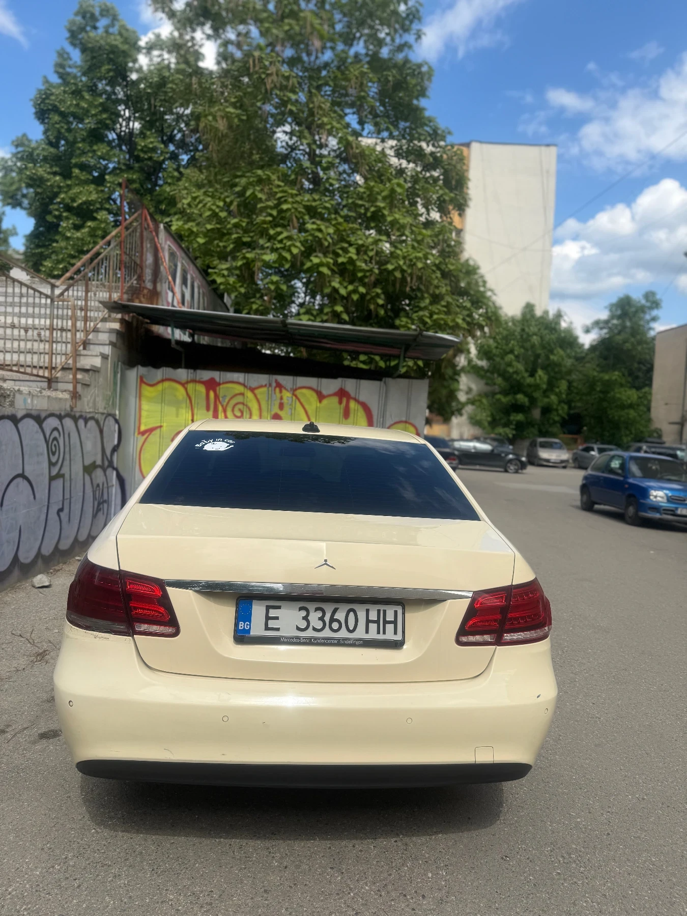 Mercedes-Benz E 200 z, снимка 9 - Автомобили и джипове - 54462246