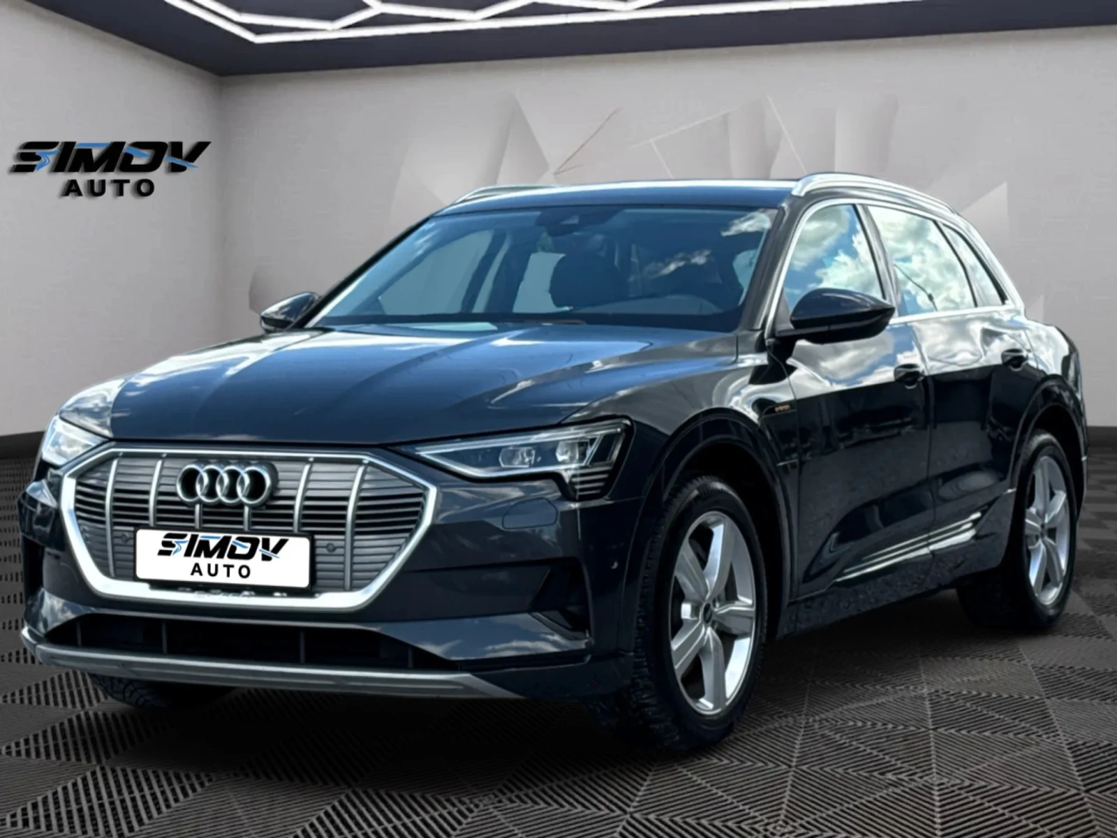 Audi E-Tron 55 95KWH 408КС. КОЖА НАВИГАЦИЯ APPLECARPLAY ANDROI
