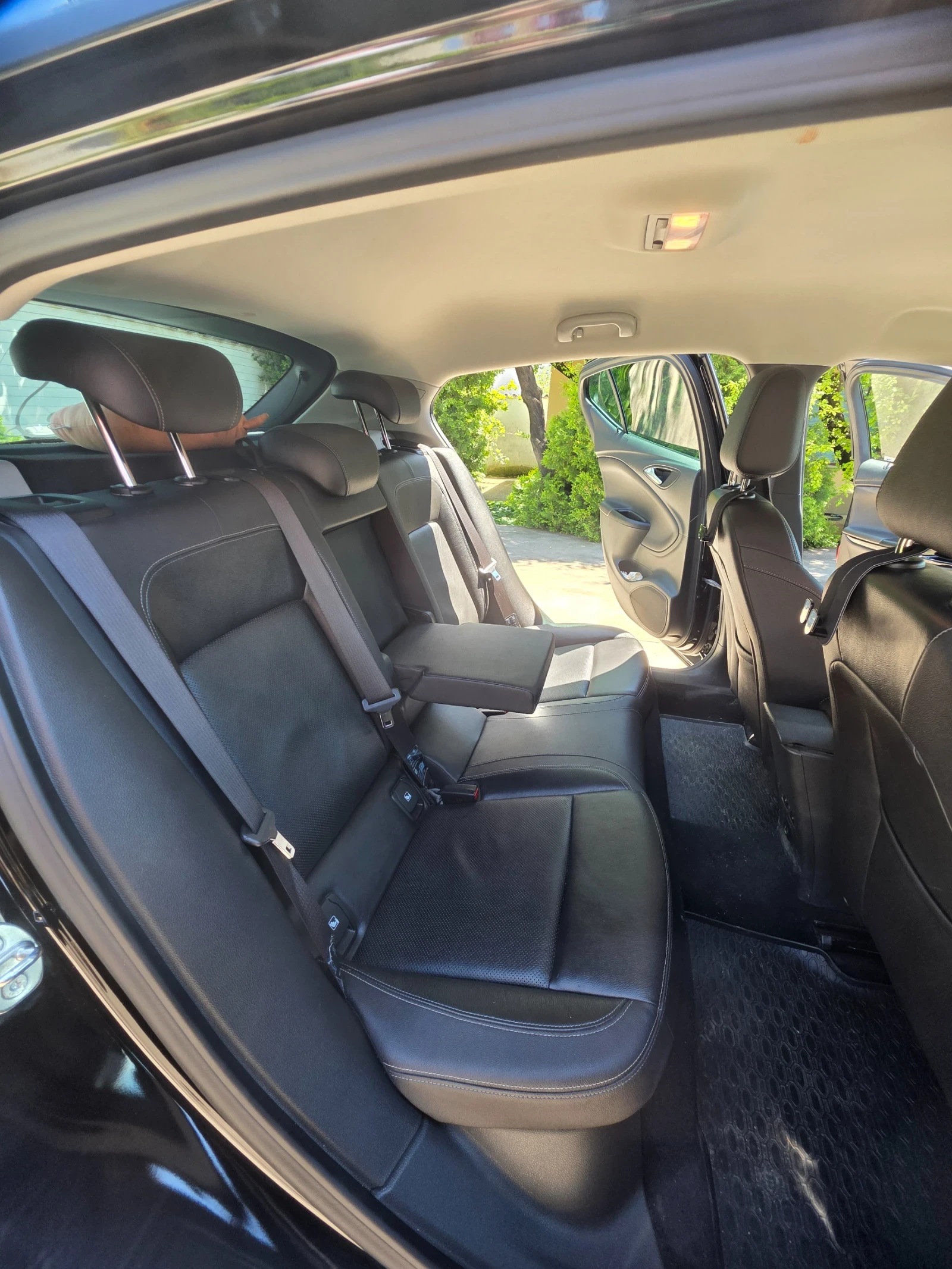 Opel Astra, снимка 8 - Автомобили и джипове - 54886197