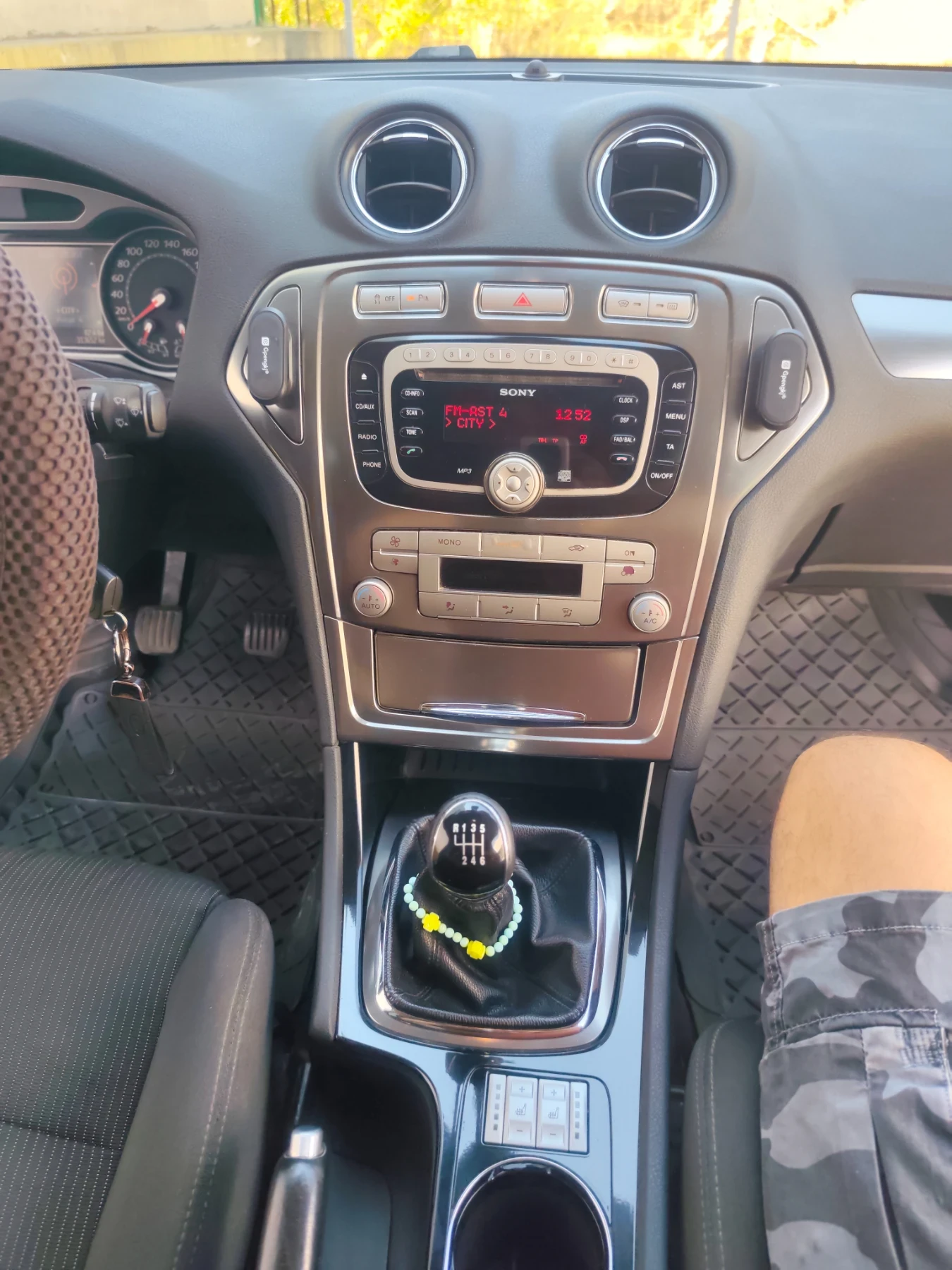 Ford Mondeo 2.0, снимка 8 - Автомобили и джипове - 55613847