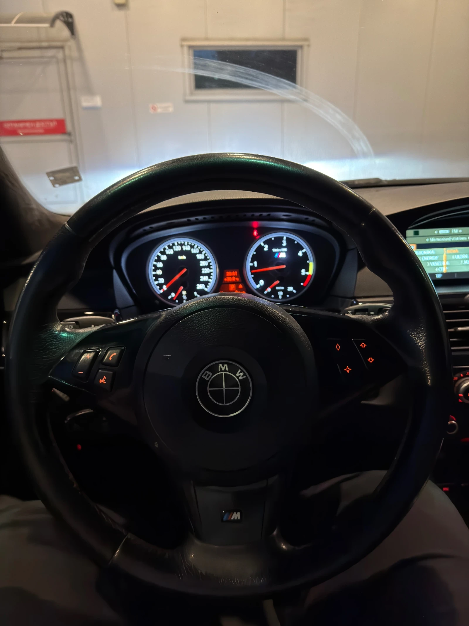 BMW 525 M57, снимка 12 - Автомобили и джипове - 55838251