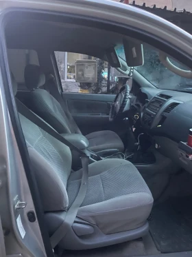 Toyota Hilux | Mobile.bg    4