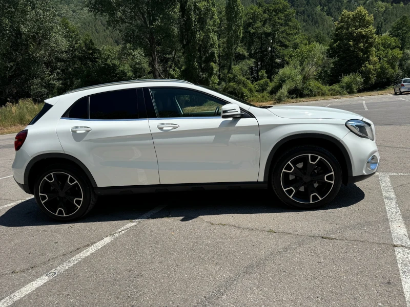 Mercedes-Benz GLA 250, снимка 8 - Автомобили и джипове - 47862867