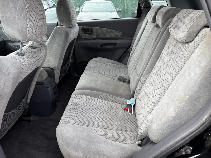 Hyundai Tucson 2.0CRDI 140hp 4x4, снимка 9 - Автомобили и джипове - 50016223