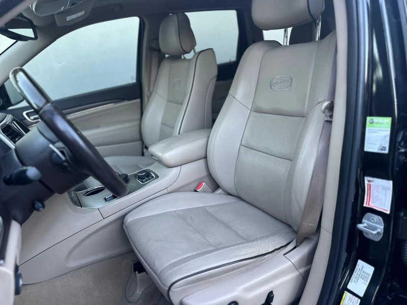 Jeep Grand cherokee Overland , снимка 8 - Автомобили и джипове - 51816171
