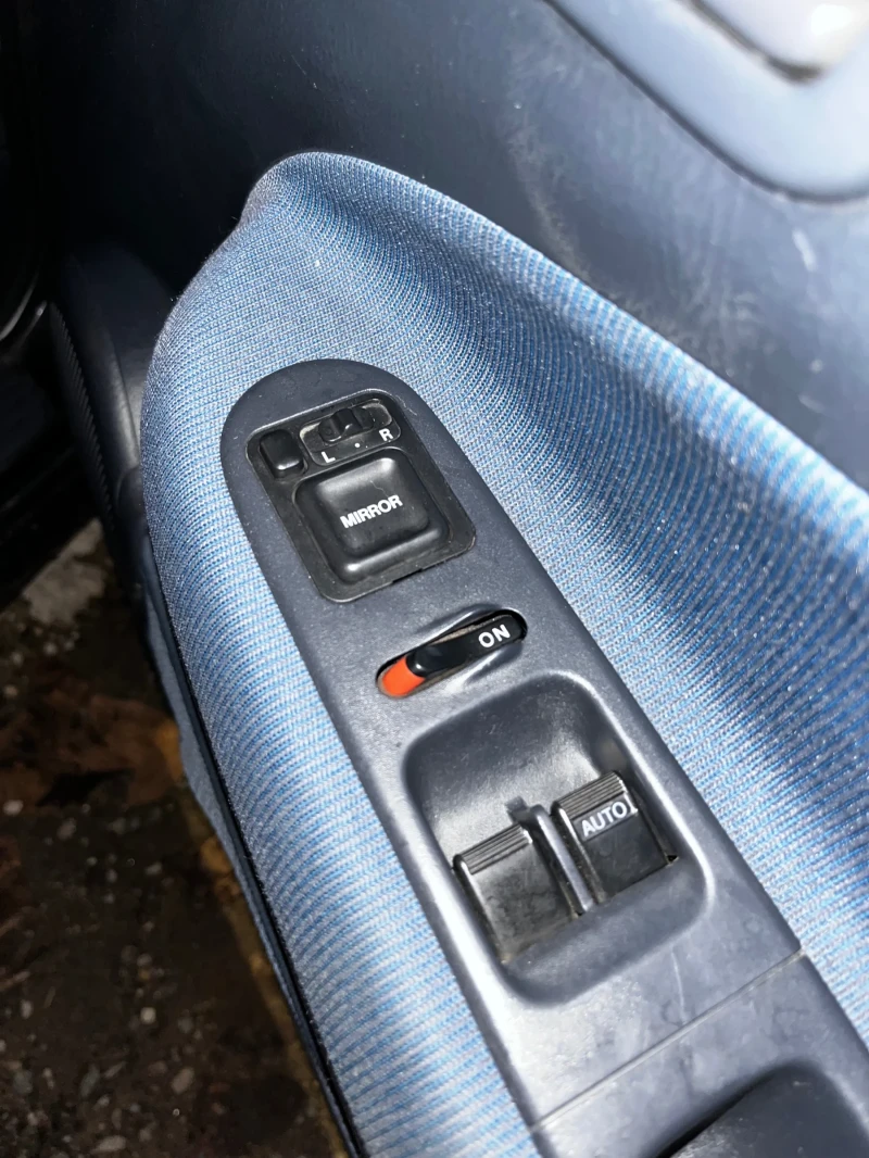 Honda Hr-v Газ 4х4, снимка 8 - Автомобили и джипове - 52343600