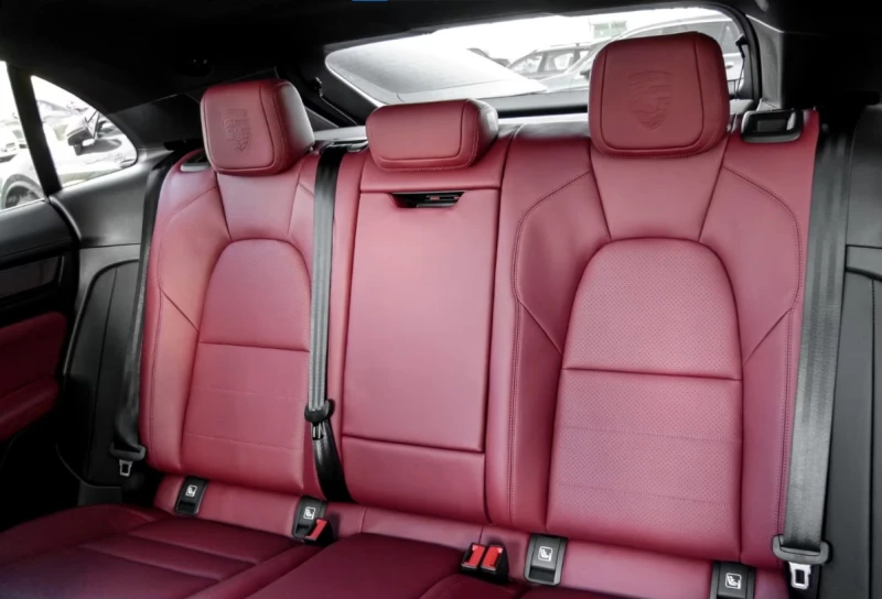 Porsche Macan 4* Electric* Bose* Pano, снимка 7 - Автомобили и джипове - 53153299