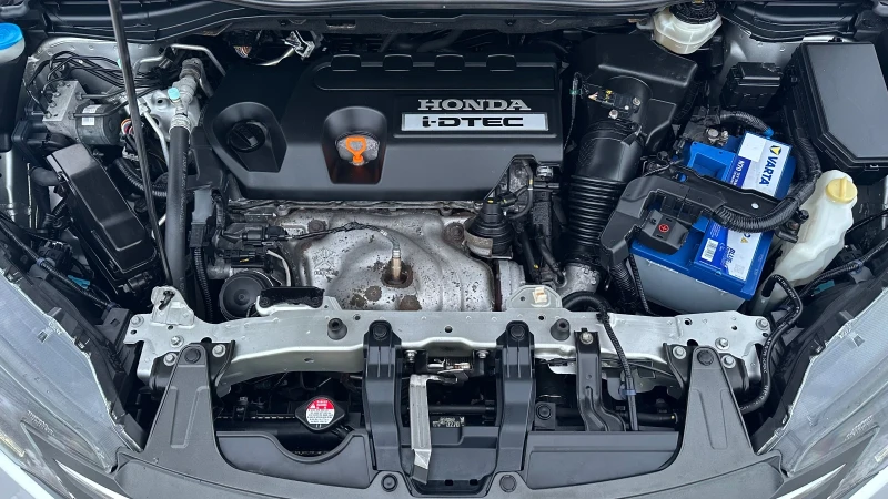 Honda Cr-v 2.2 i-DTEC, снимка 14 - Автомобили и джипове - 53329835