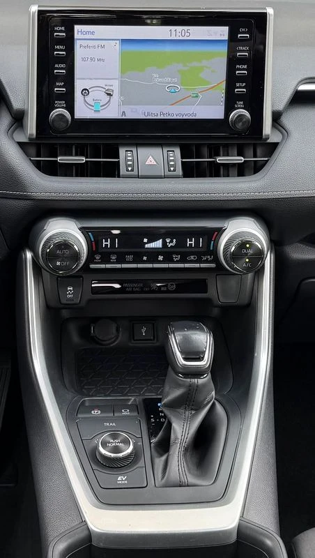 Toyota Rav4 2.5 HYBRID AWD-i, снимка 11 - Автомобили и джипове - 54569036