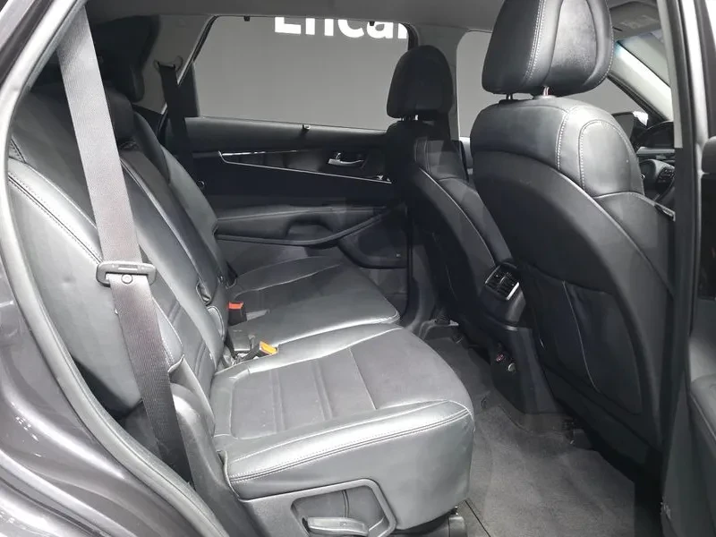 Kia Sorento 2.0 2Wd Noblesse, снимка 12 - Автомобили и джипове - 56699201