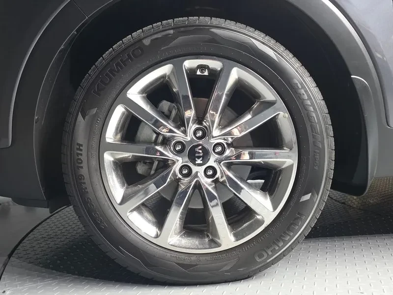Kia Sorento 2.0 2Wd Noblesse, снимка 5 - Автомобили и джипове - 56699201