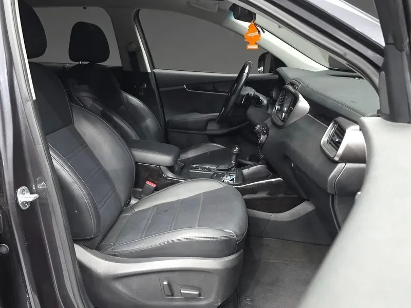 Kia Sorento 2.0 2Wd Noblesse, снимка 11 - Автомобили и джипове - 56699201