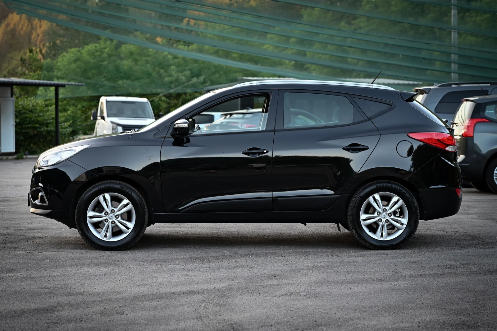 Hyundai IX35 2.0CRDI 4x4 - изображение 2