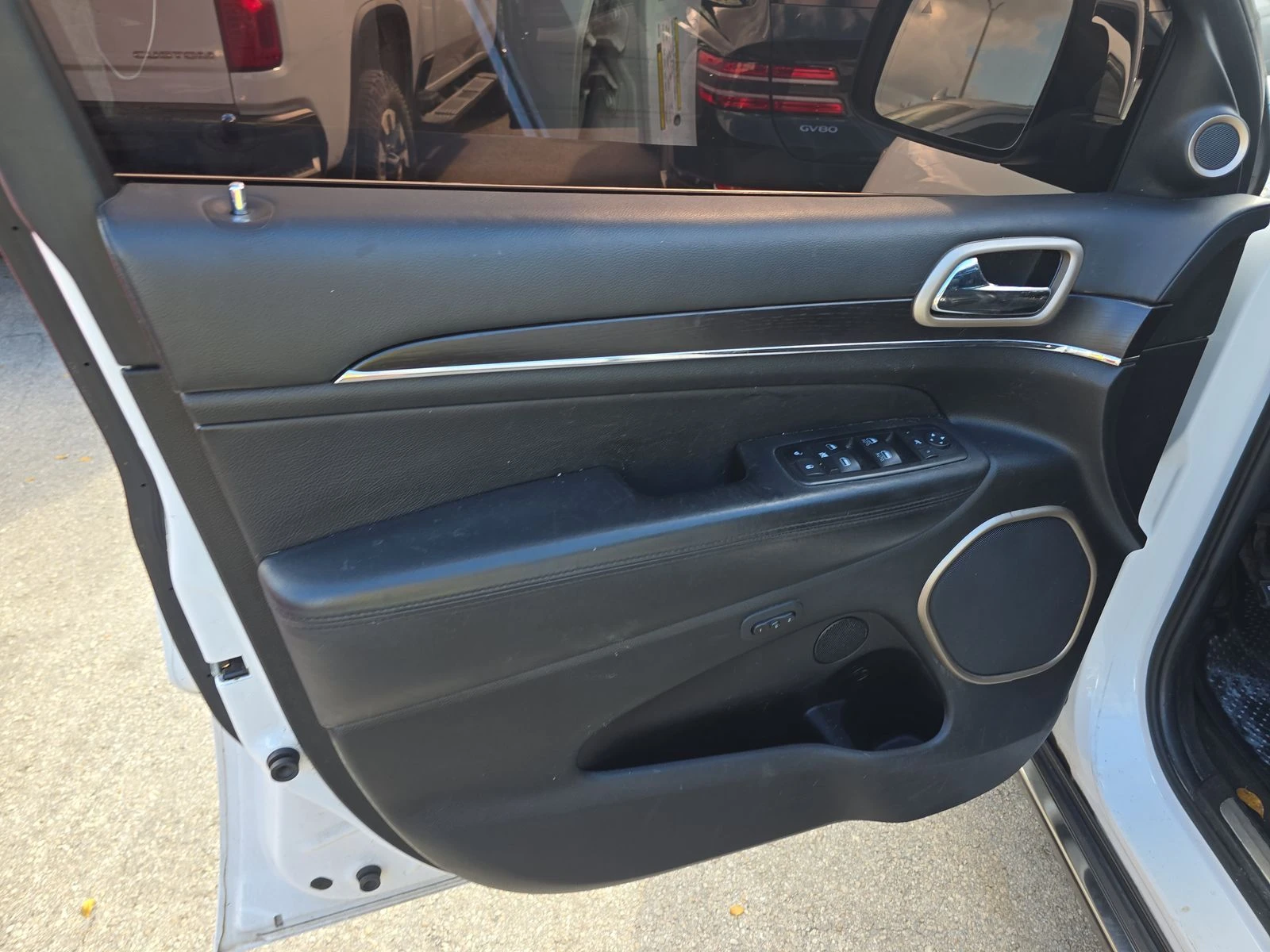 Jeep Grand cherokee  - изображение 9