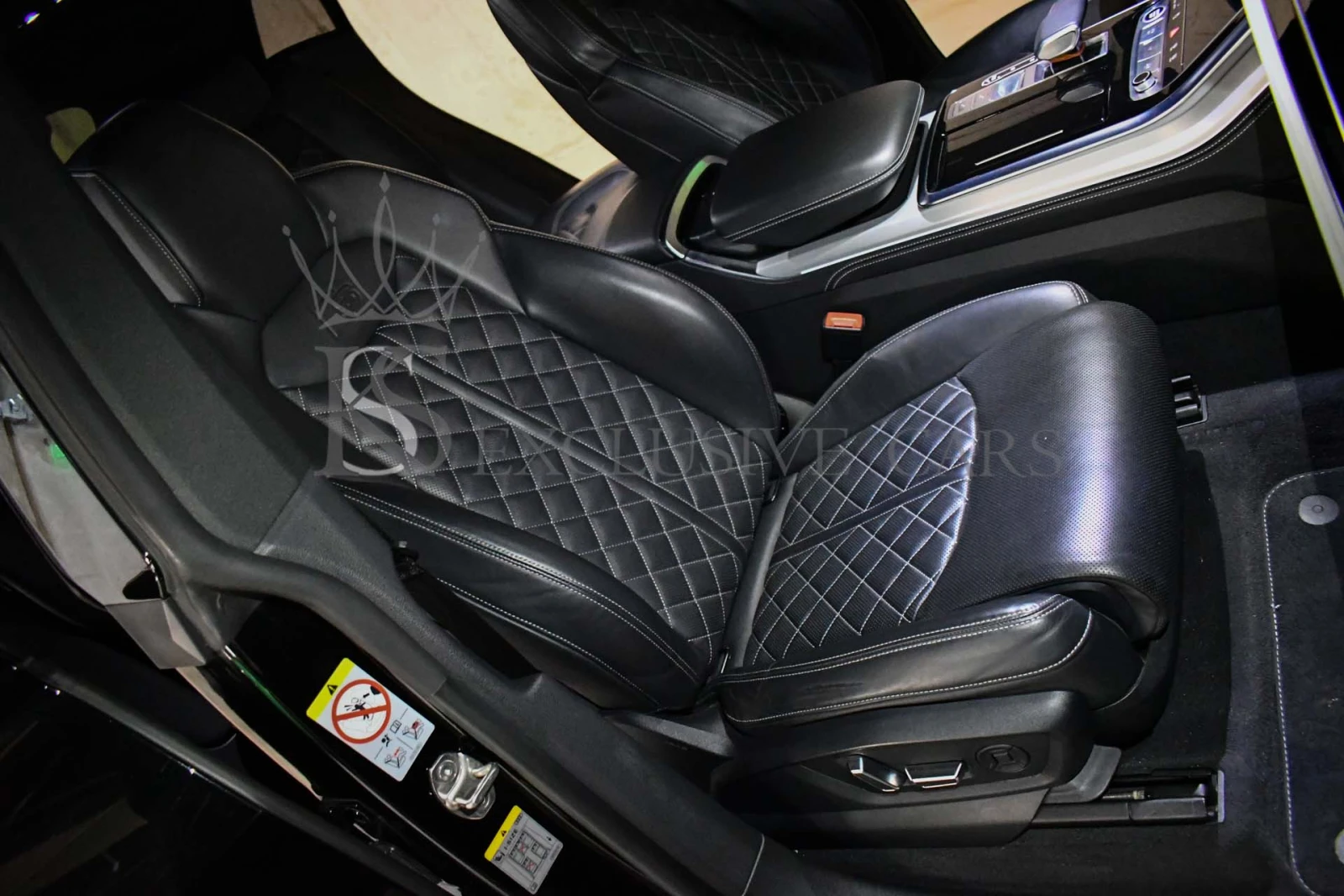 Audi Q8 50TDI* S-LINE* QUATTRO* ОБДУХВАНЕ* PANO* , снимка 14 - Автомобили и джипове - 53899505