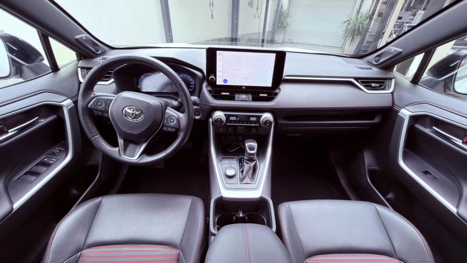 Toyota Rav4 PHEV 2.5, снимка 10 - Автомобили и джипове - 54091700