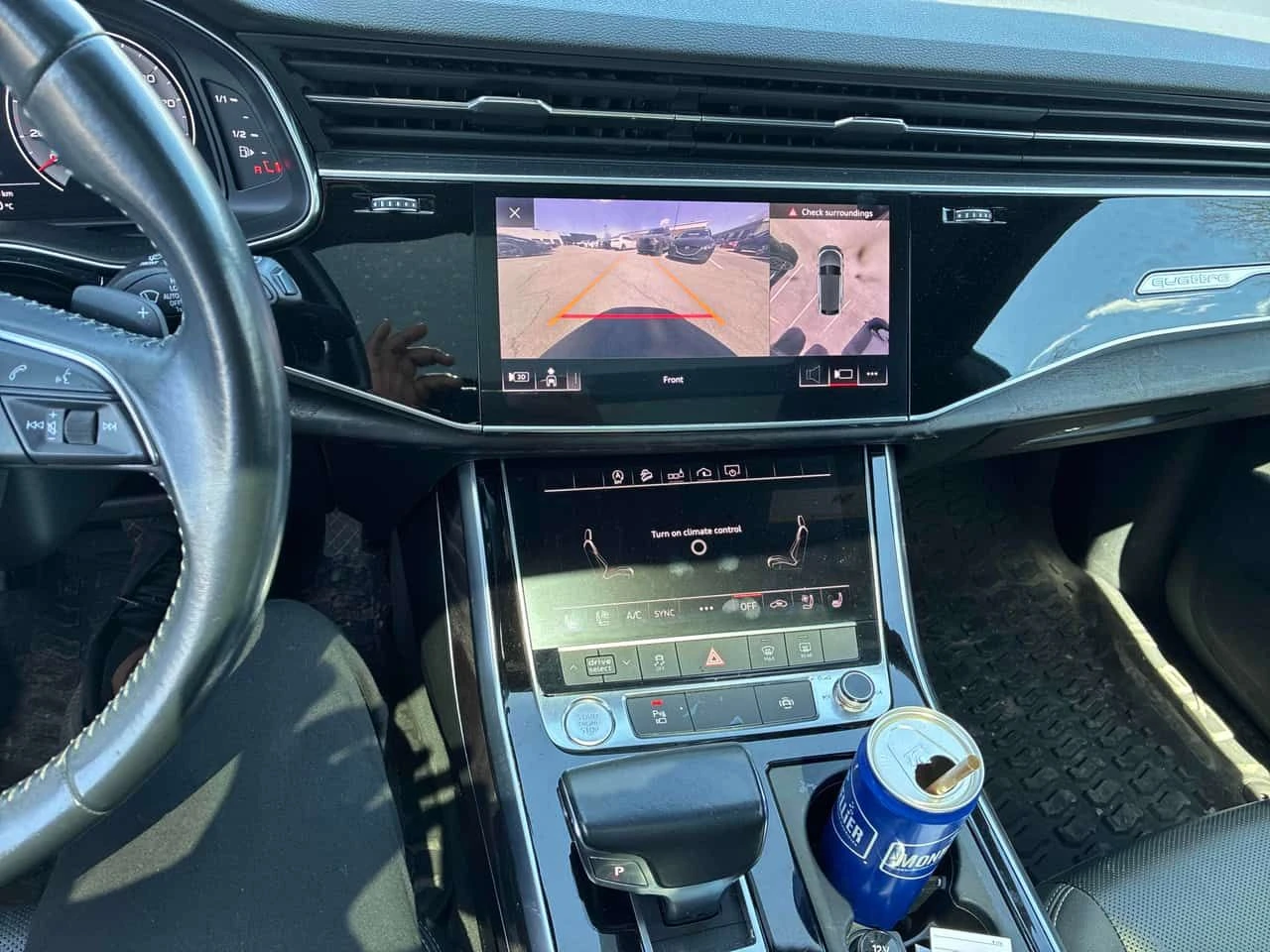 Audi Q8 | Progressiv | ОБДУХВАНЕ | ПАНОРАМА | 360 | , снимка 9 - Автомобили и джипове - 54315701