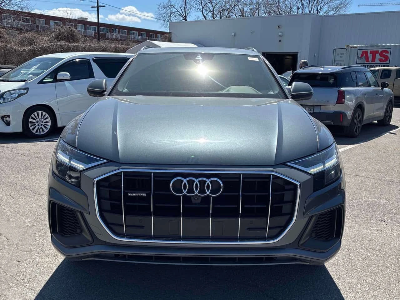 Audi Q8 | Progressiv | ОБДУХВАНЕ | ПАНОРАМА | 360 | , снимка 6 - Автомобили и джипове - 54315701