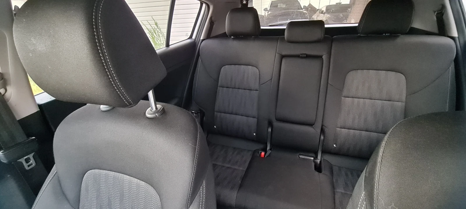Kia Sportage, снимка 8 - Автомобили и джипове - 55388950