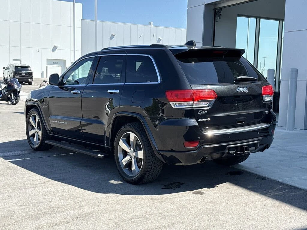 Jeep Grand cherokee OVERLAND* 4WD* PANO* BLIND SPOT* КОЖА* ПОДГРЕВ* , снимка 9 - Автомобили и джипове - 55437037