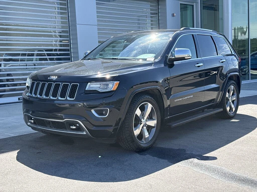 Jeep Grand cherokee OVERLAND* 4WD* PANO* BLIND SPOT* КОЖА* ПОДГРЕВ* , снимка 3 - Автомобили и джипове - 55437037