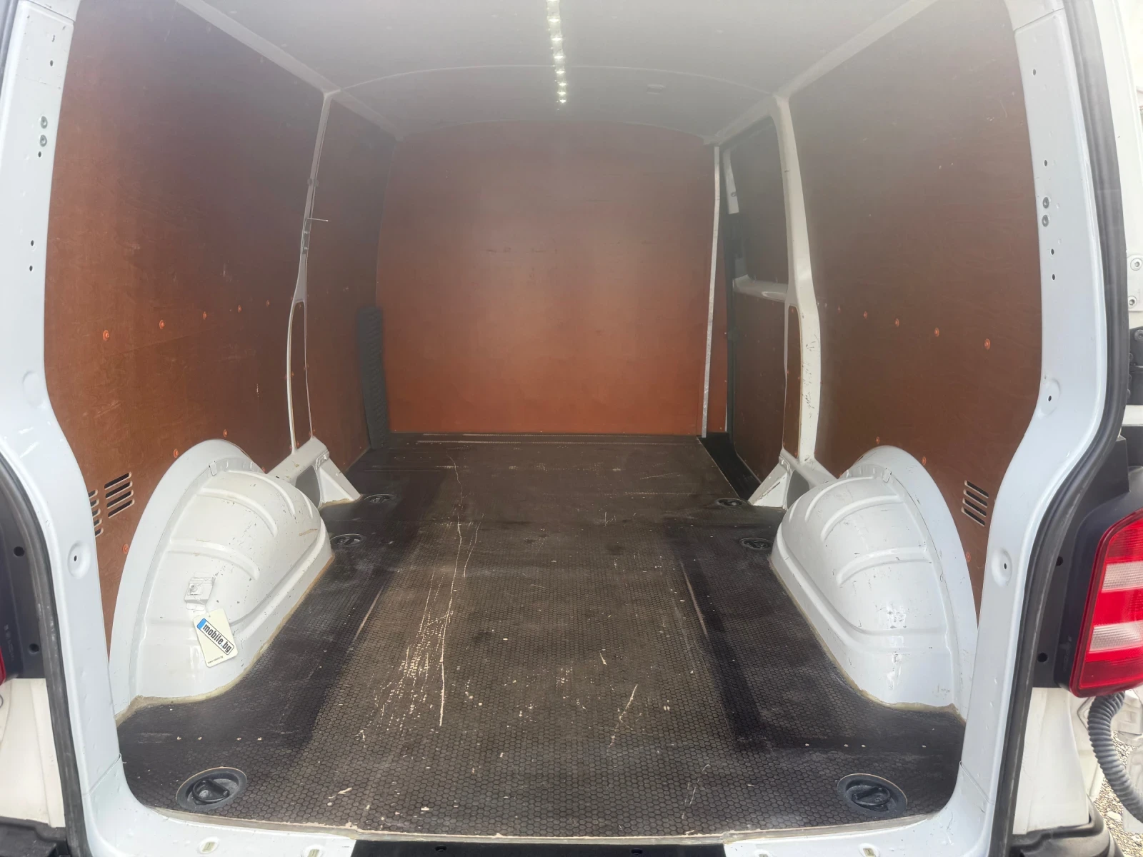 VW Transporter 2.0, снимка 8 - Бусове и автобуси - 53374000