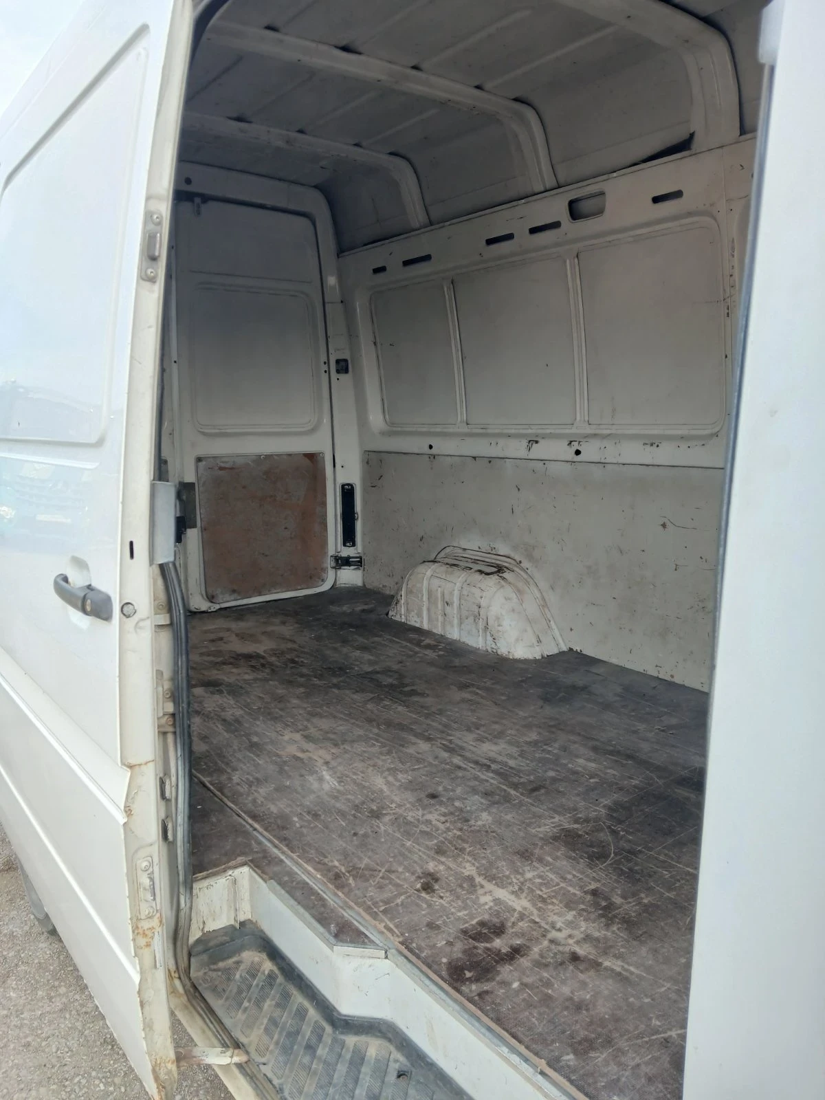 Mercedes-Benz Sprinter 210, снимка 9 - Бусове и автобуси - 53728360