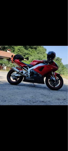 Yamaha YZF-R1, снимка 1