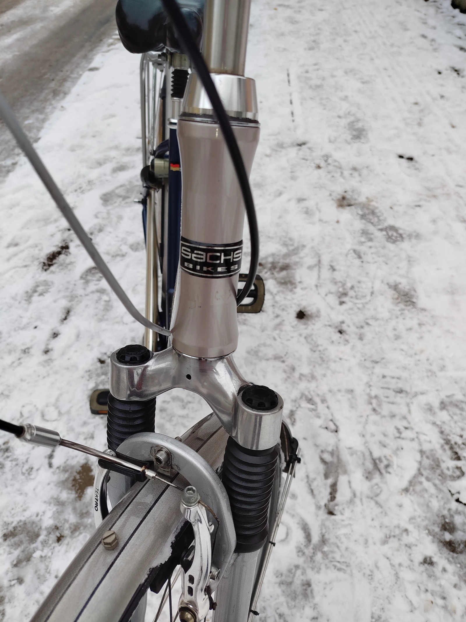 ������� * * ������� ������ ����/SACHS allu-erektra 28' | Mobile.bg � ����������� 6