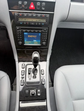 Mercedes-Benz E 260 Без аналог!42000км!, снимка 12