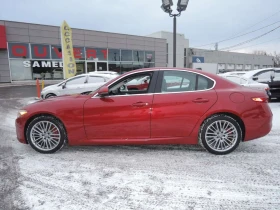 Alfa Romeo Giulia * 4dr Sdn Ti AWD| 8 PNEUS * CARFAX * ЦЕНА ДО БГ, снимка 14