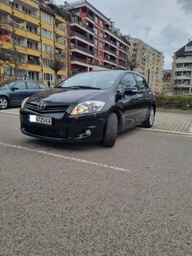 Toyota Auris 1.6 VVTI 132 к.с. Facelift, 6 скорости, Швейцария, снимка 2