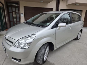 Toyota Corolla verso 1.8 бензин