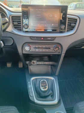 Kia Ceed Mild hibrid - 11590 € / 22668.07 лв. - 93677017 14