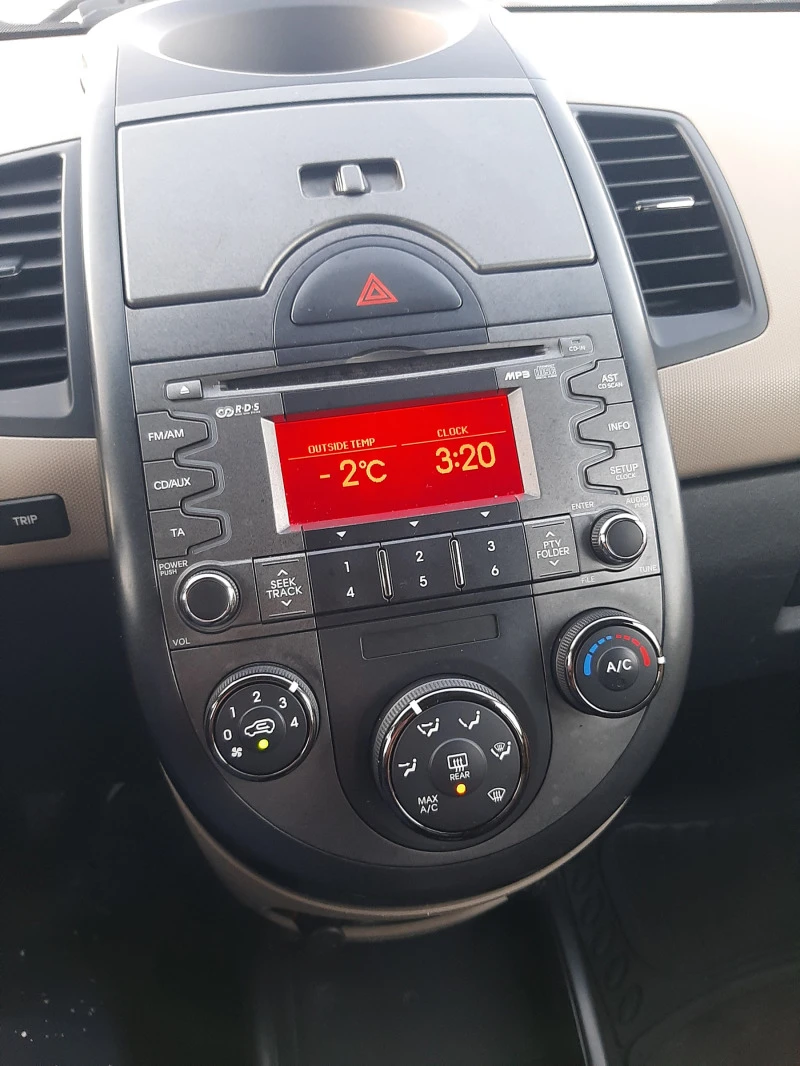 Kia Soul 1.6 газ, снимка 2 - Автомобили и джипове - 43928778